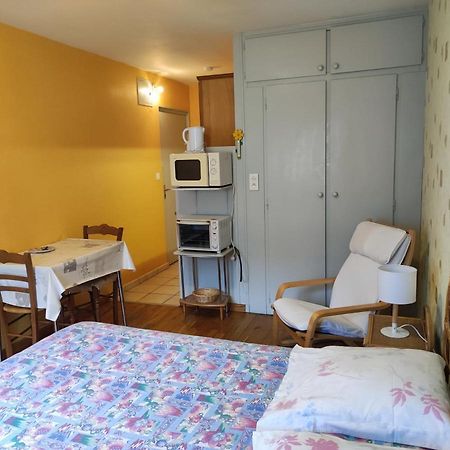 Residence L'Alexandra 2 Etoiles Бурбон-ле-Ба Екстериор снимка
