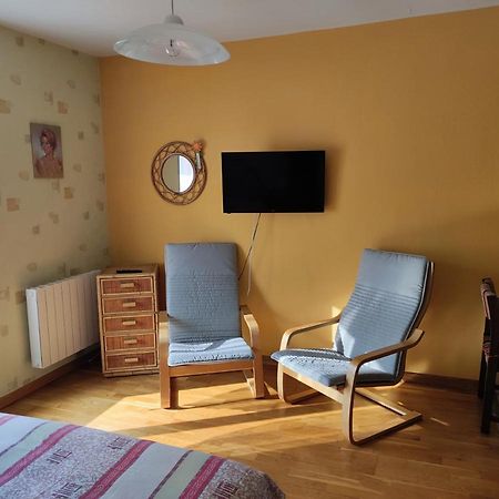 Residence L'Alexandra 2 Etoiles Бурбон-ле-Ба Екстериор снимка