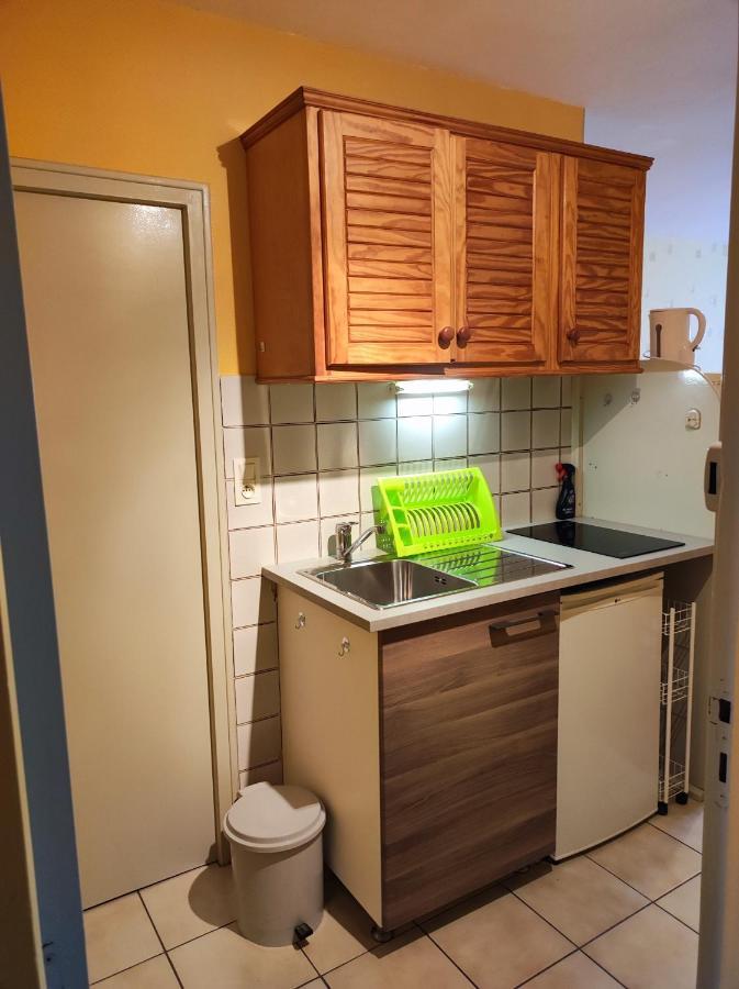 Residence L'Alexandra 2 Etoiles Бурбон-ле-Ба Екстериор снимка