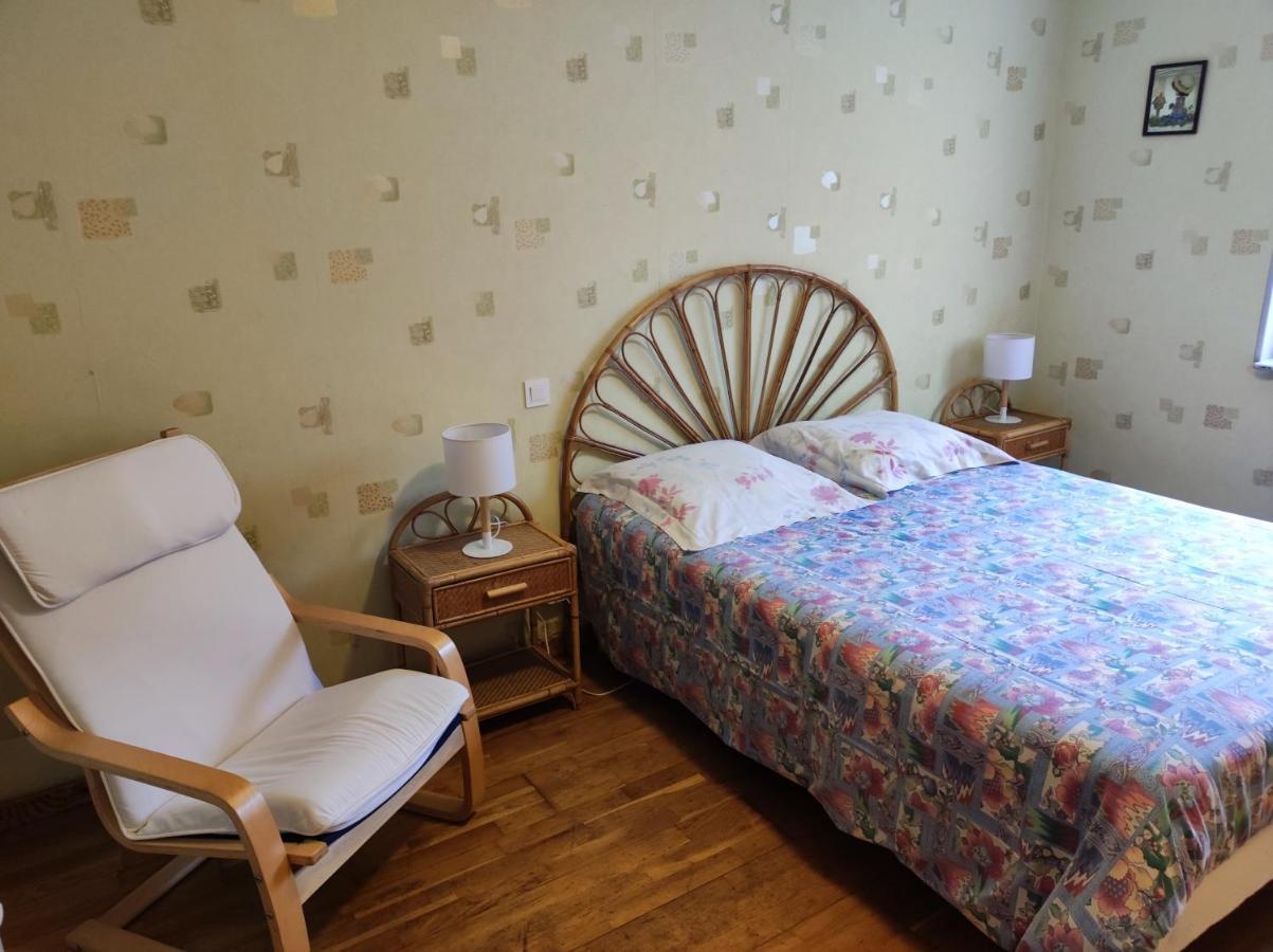 Residence L'Alexandra 2 Etoiles Бурбон-ле-Ба Екстериор снимка