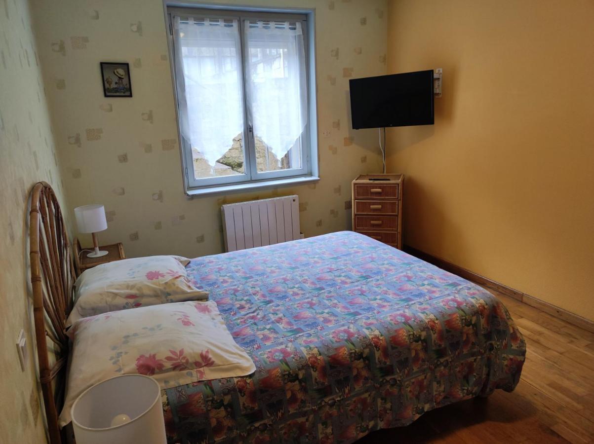 Residence L'Alexandra 2 Etoiles Бурбон-ле-Ба Екстериор снимка