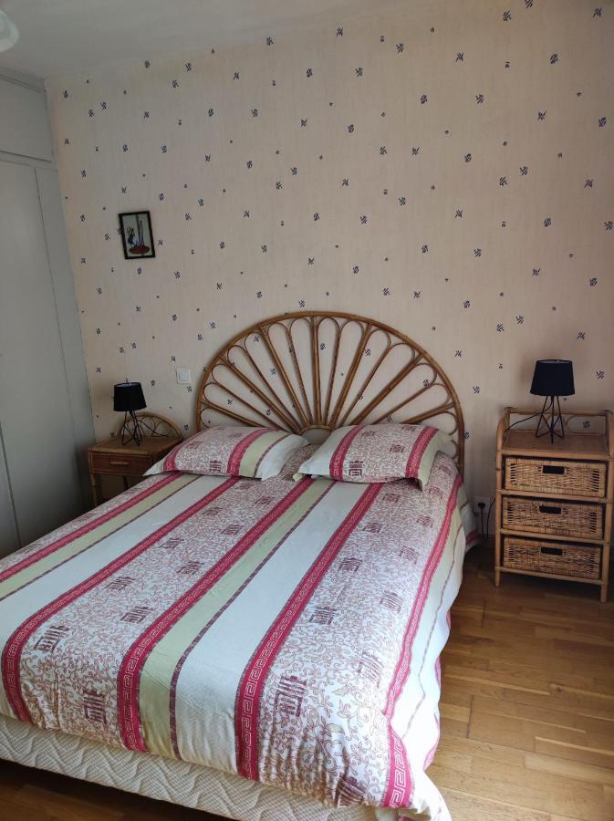 Residence L'Alexandra 2 Etoiles Бурбон-ле-Ба Екстериор снимка