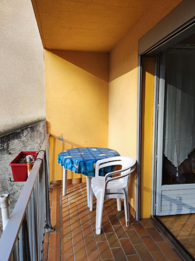 Residence L'Alexandra 2 Etoiles Бурбон-ле-Ба Екстериор снимка
