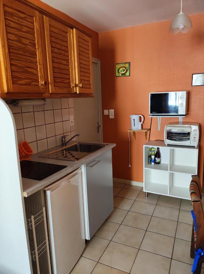 Residence L'Alexandra 2 Etoiles Бурбон-ле-Ба Екстериор снимка