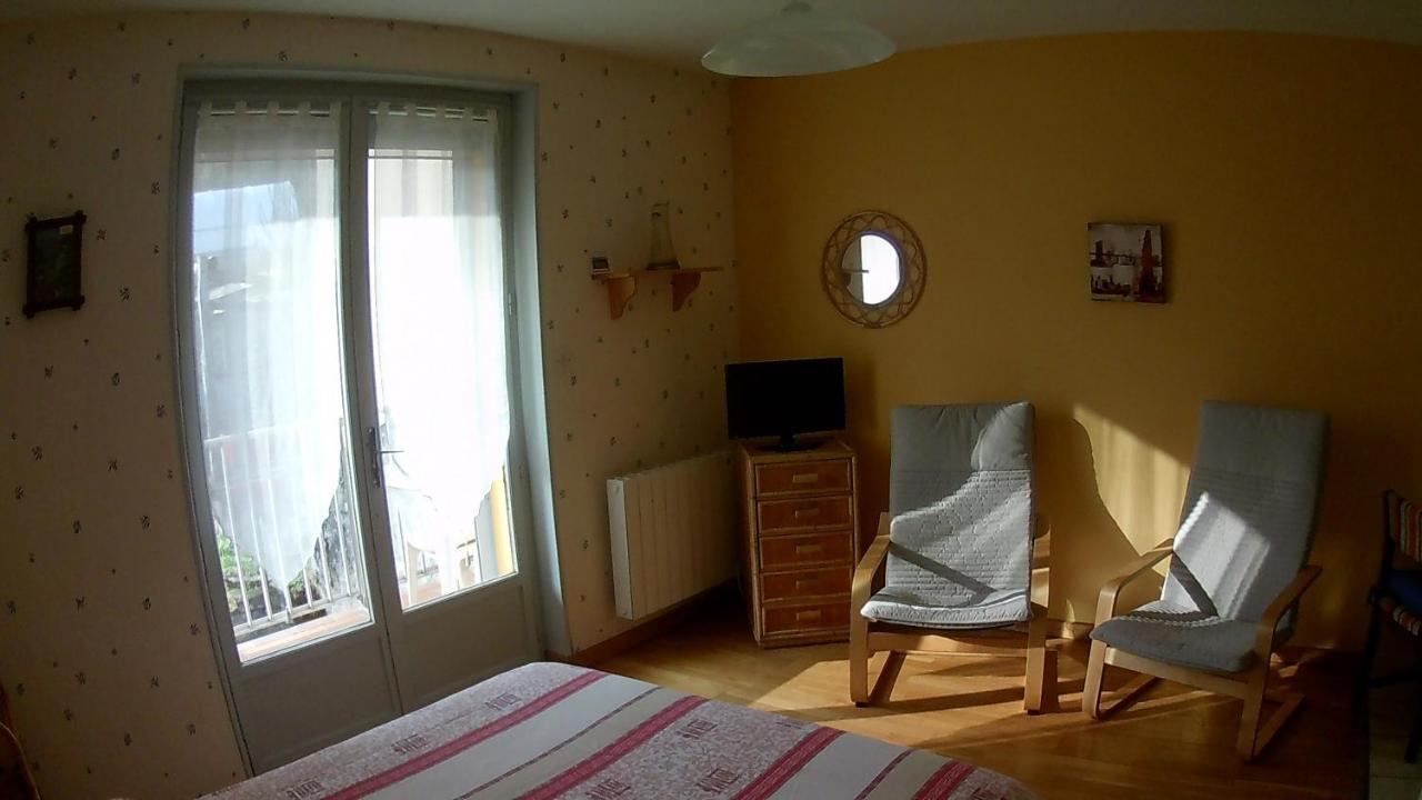 Residence L'Alexandra 2 Etoiles Бурбон-ле-Ба Екстериор снимка