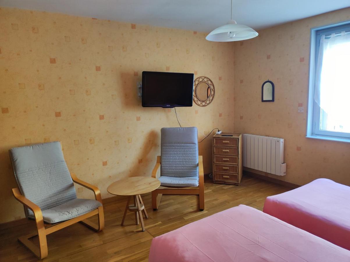 Residence L'Alexandra 2 Etoiles Бурбон-ле-Ба Екстериор снимка